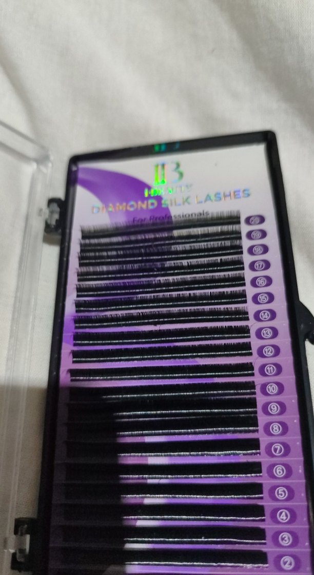 Mor Tonlarda Siyah İpek Takma Kirpik - Görsel 3