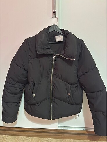 bershka mont