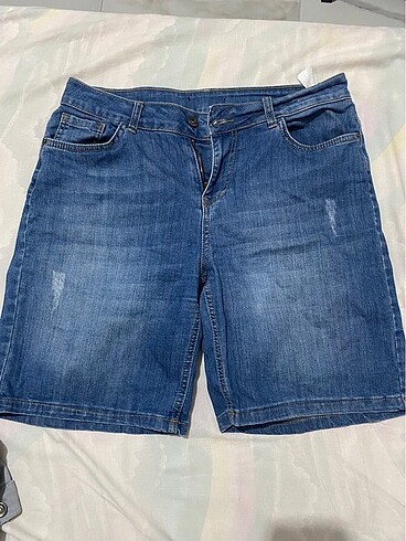 YAZLIK SATILIK SHORT