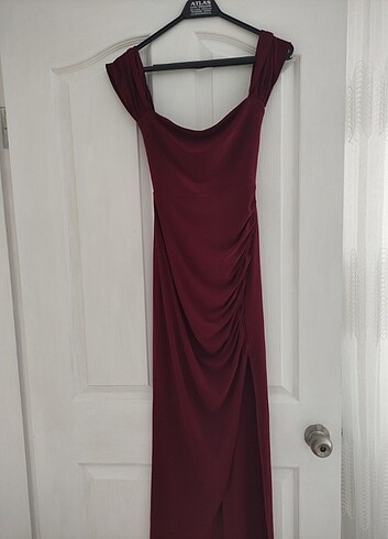 xs Beden Bordo yırtmaçlı elbise