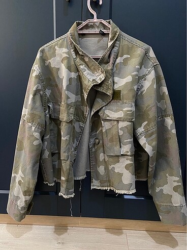 zara askeri ceket