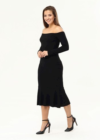 Uzun Siyah Gösterişli Kadın Elbise - Görsel 3