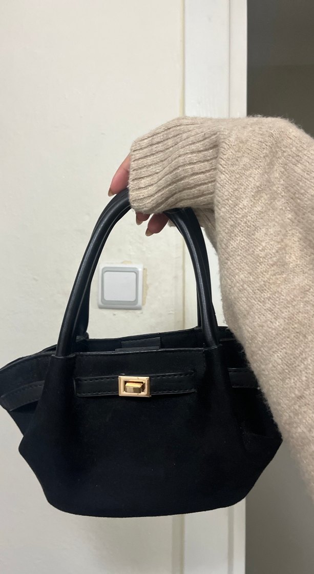 Siyah Süet Tokalı Kadın El Çantası - Görsel 2