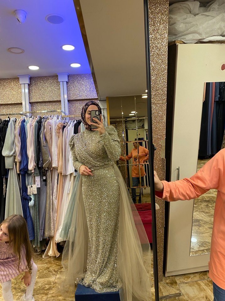 HENİN marka Uzun Kol pul payet yeşil Abiye Elbise - Görsel 3