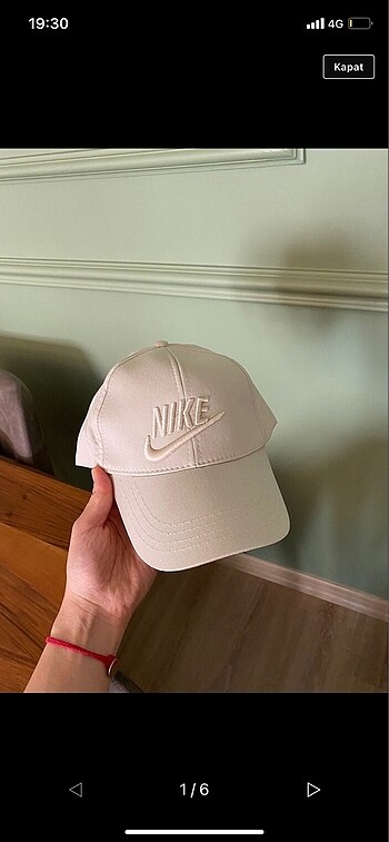 Nike bej şapka