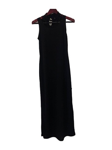 Siyah Uzun kolsuz Elbise