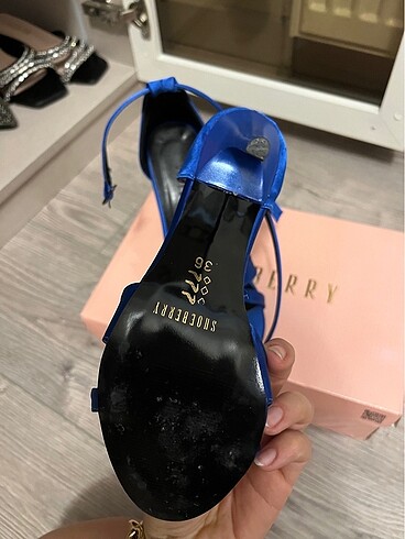 Saten topuklu - Görsel 3