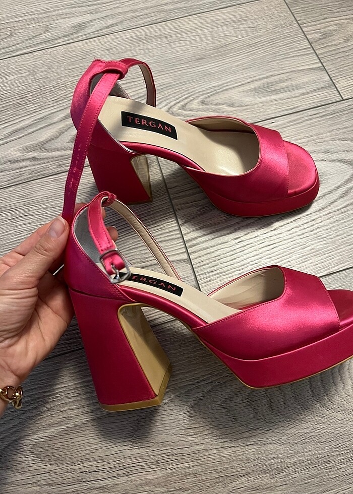 Tergan saten topuklu - Görsel 3