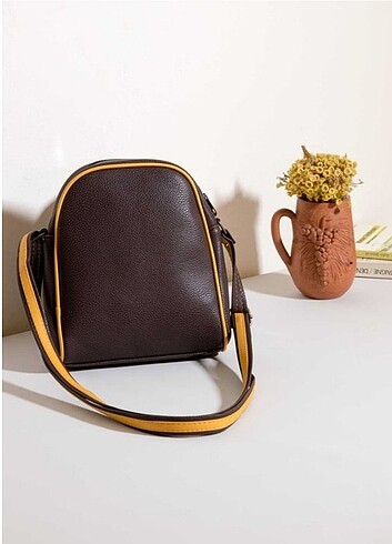 şaşı kedi markalı çanta tertemiz - Görsel 2