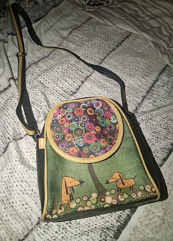 şaşı kedi markalı çanta tertemiz - Görsel 3