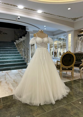 Balon Kollu A Kesim Uzun Beyaz Gelinlik - Görsel 2