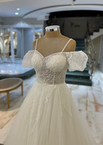 Balon Kollu A Kesim Uzun Beyaz Gelinlik - Görsel 3