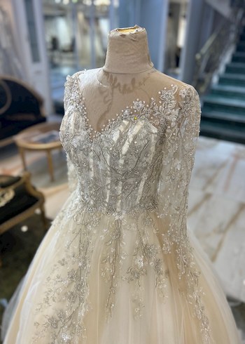 Uzun Kollu Modern Prenses Gelinlik (Sıfır) - Görsel 4