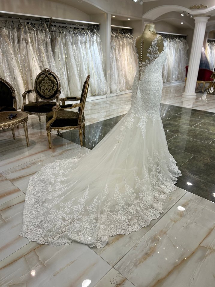 Beyaz Dantel Balık Model Gelinlik - Görsel 5