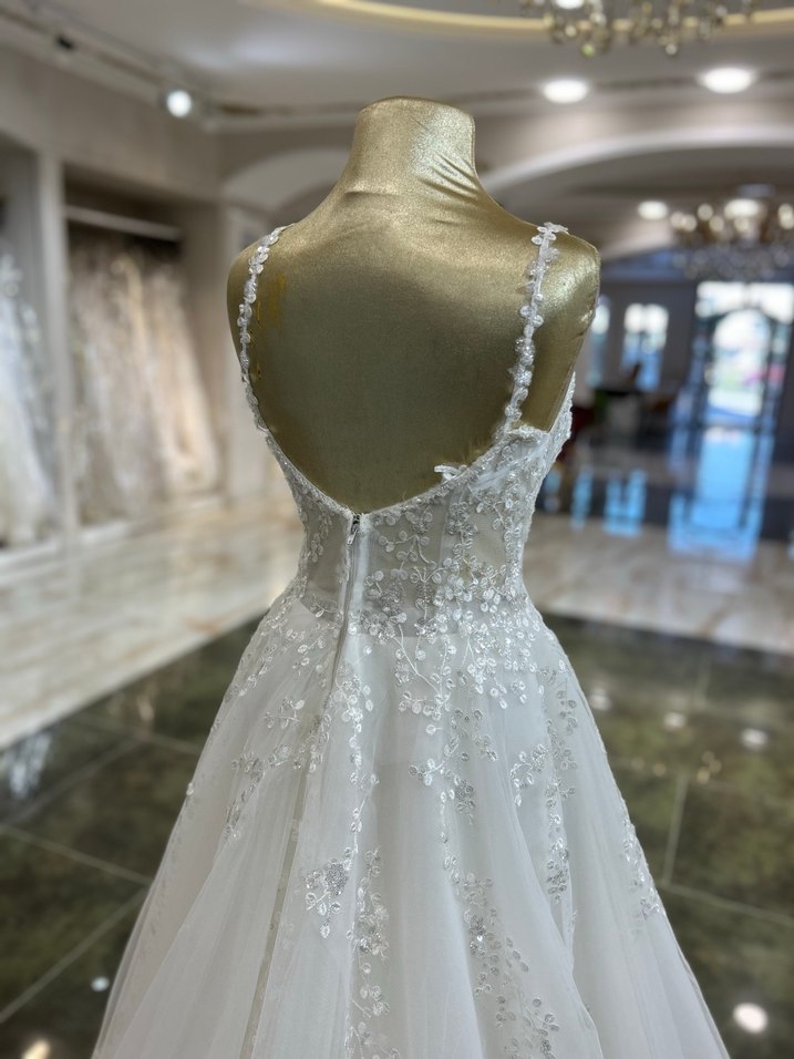 Askılı Güpür Gelinlik - Görsel 4