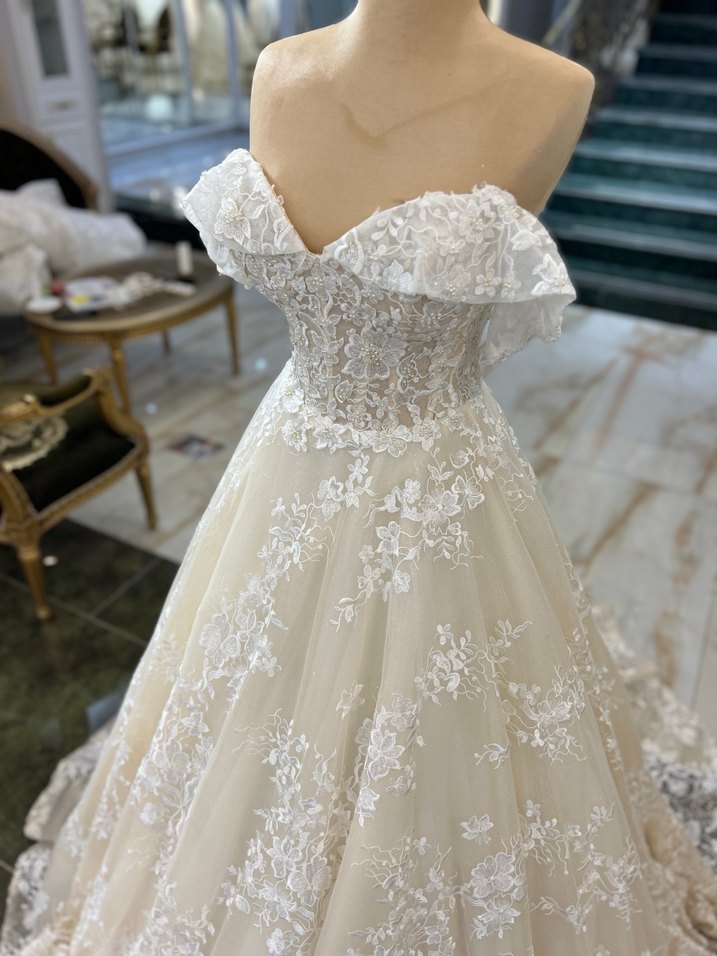 Straplez A Kesim Uzun Beyaz Gelinlik - Görsel 3