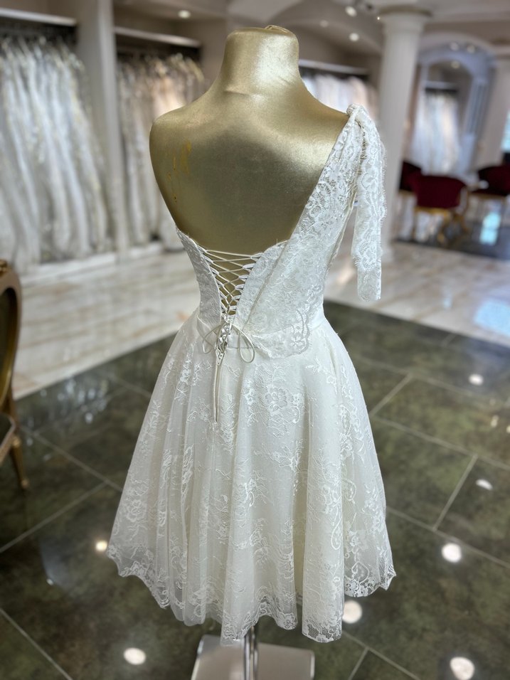 Beyaz Mini Dantel Gelinlik - Görsel 5