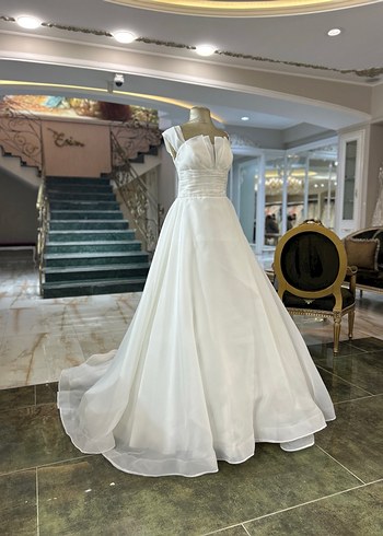 Sade A Kesim Beyaz Gelinlik - Görsel 2