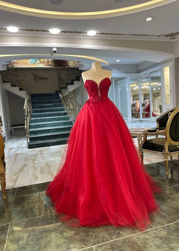 Klasik Elegan Kırmızı Straplez Kınalık - Görsel 2