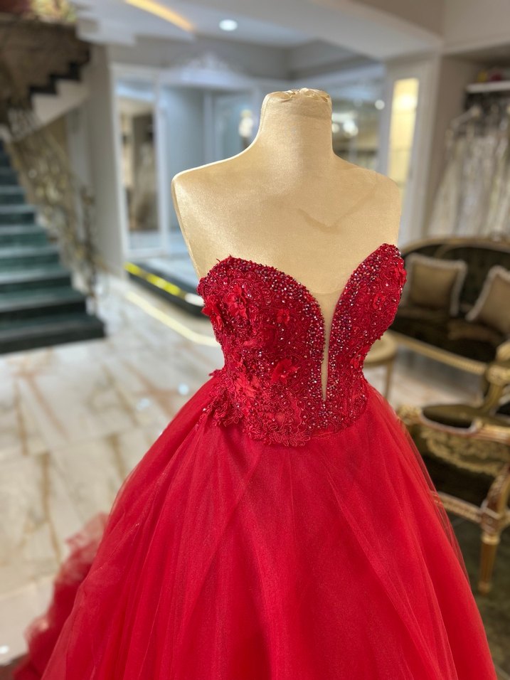 Klasik Elegan Kırmızı Straplez Kınalık - Görsel 4