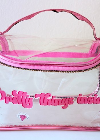 Diğer Renkli Pembe Fermuarlı Makyaj Çantası