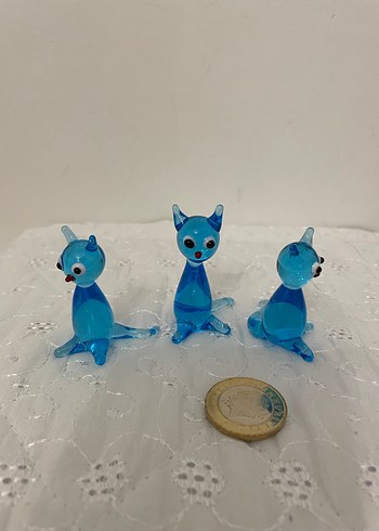 Beden Üfleme cam el yapımı mavi cam kedi figürleri