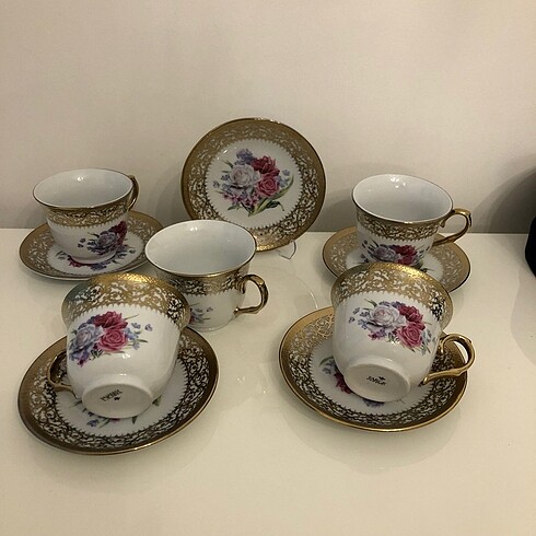 Yargıcı marka çay fincanı