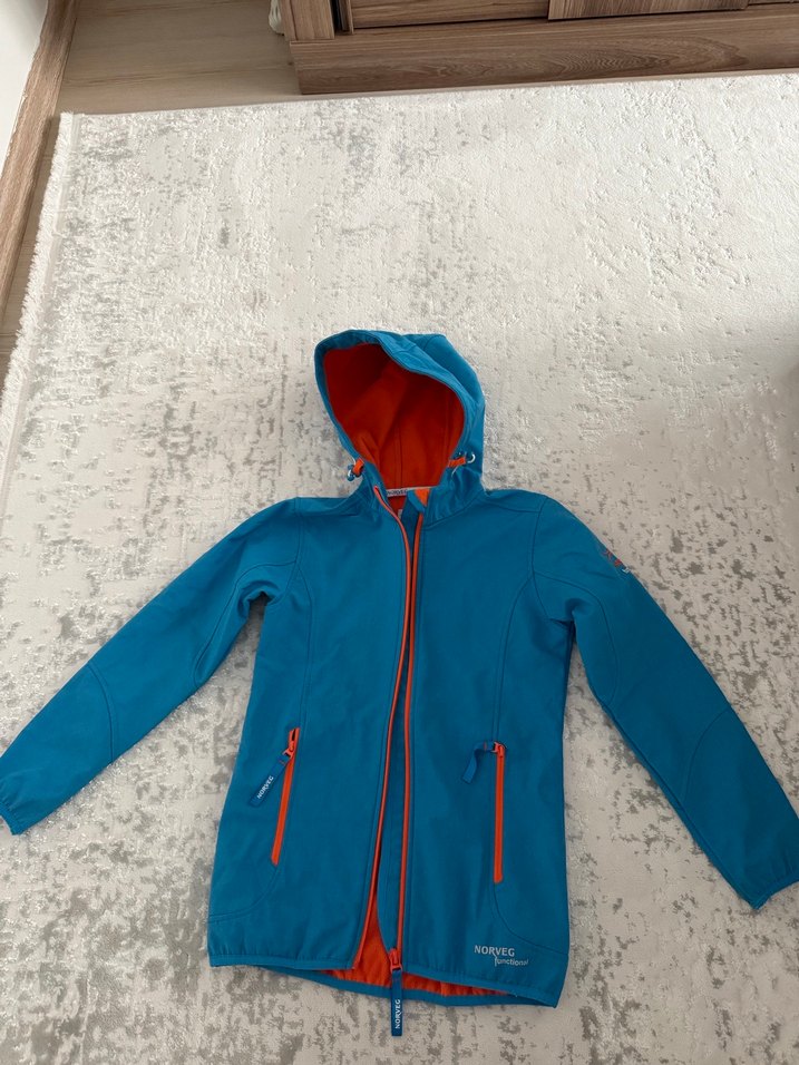 Kapüşonlu Mavi Ceket - Görsel 2