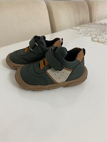 LC Waikiki LCW Bebek ayakkabı