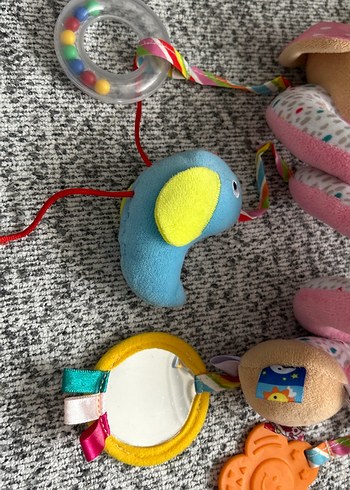 Dolambaçlı Çıngıraklı Diş Kaşıyıcılı Bebek Arabası Oyuncağı - Görsel 2