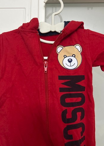 Moschino Kapüşonlu Bebek Tulum - Görsel 2