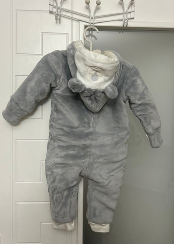 Gri Kürklü Erkek Bebek Tulumu Peluş Bebek Tulumu Kapüşonlu - Görsel 4