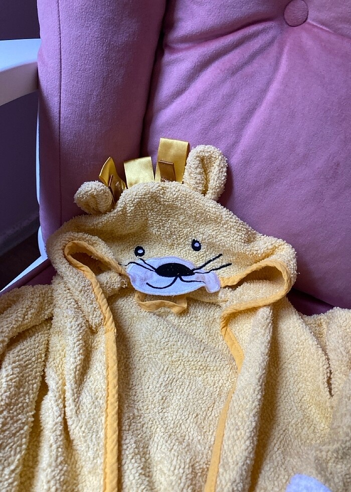 Aslanlı Erkek / Kız Çocuk Bornoz - Görsel 2