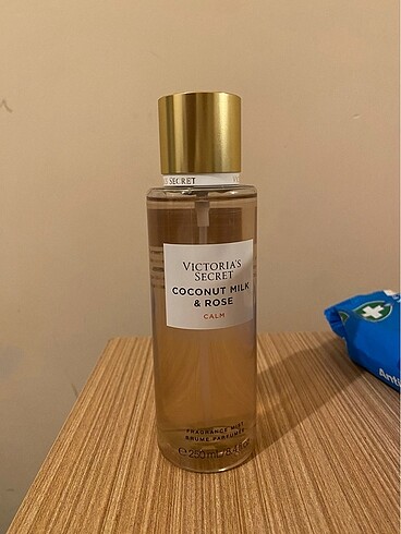 Victoria Secret vucut spreyi