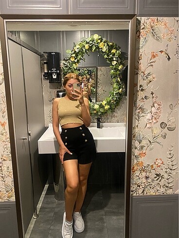 Zara Şort