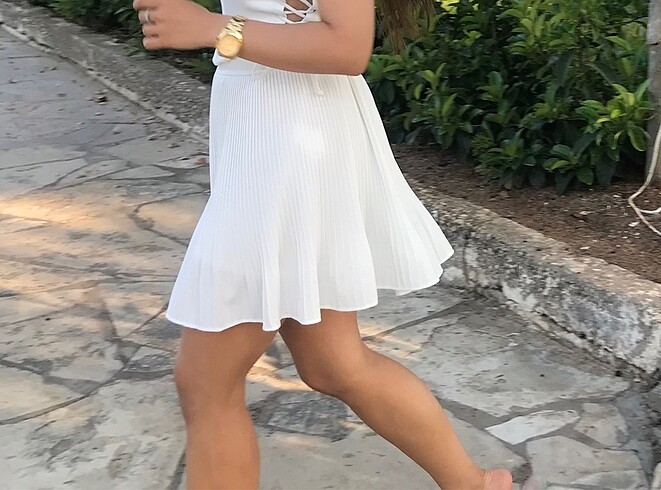Beyaz etek