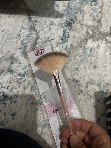 Highlighter fırçası