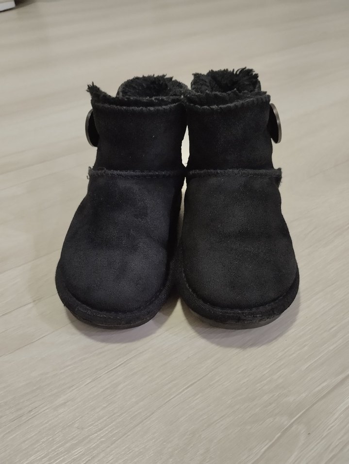 Düğmeli Siyah Süet çocuk Bot - Görsel 3