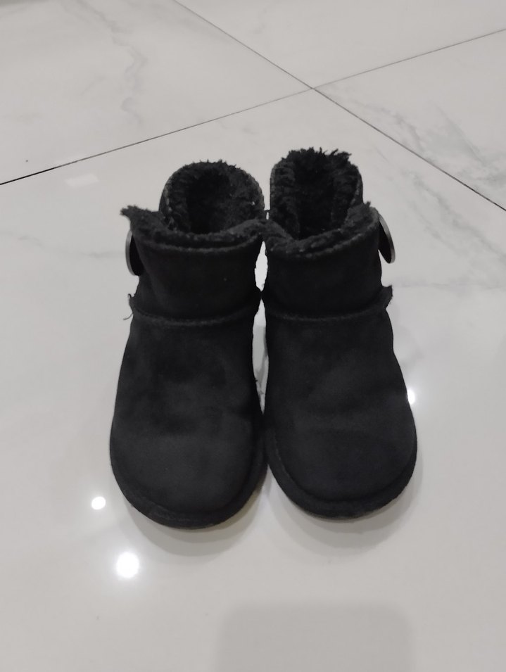 Düğmeli Siyah Süet çocuk Bot - Görsel 4