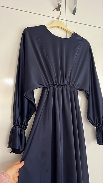 Lacivert abiye - Görsel 2