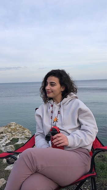 Kapüşonlu