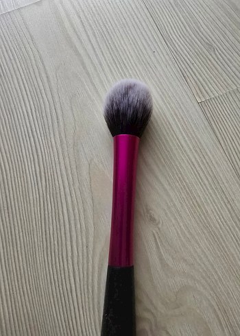 Beden Pembe Parlak Makyaj Fırçası