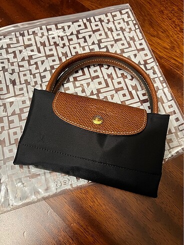 Longchamp M
