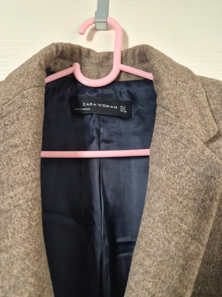 Düğmeli Koyu Gri Kaban zara kaban - Görsel 4