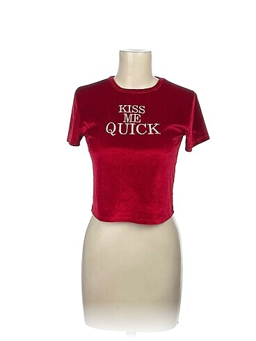 Asos T-shirt %70 İndirimli.