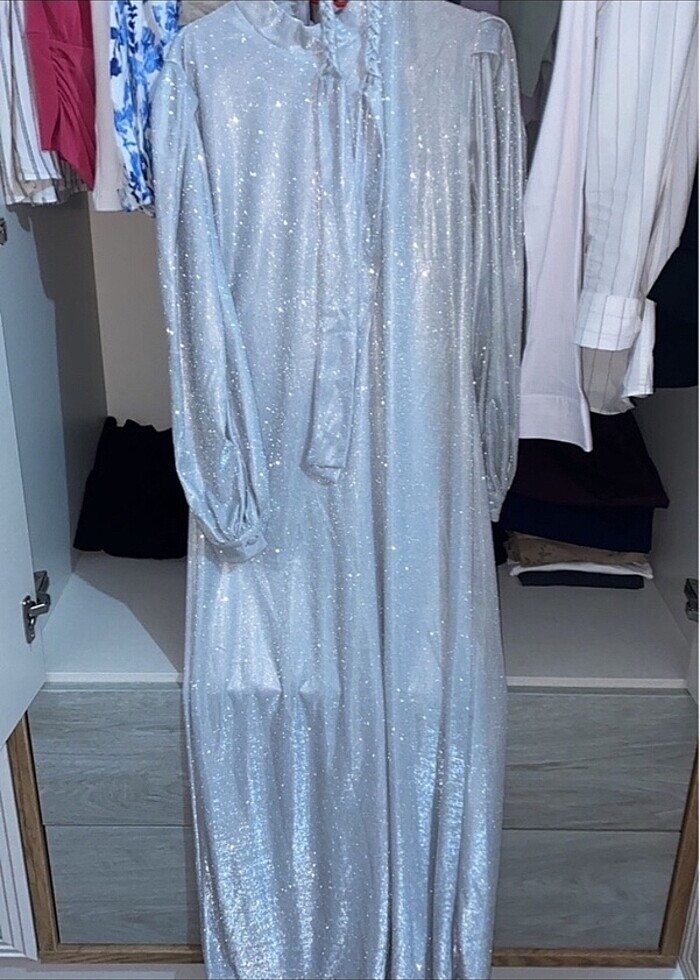 Birgül bektaş simli elbise - Görsel 3