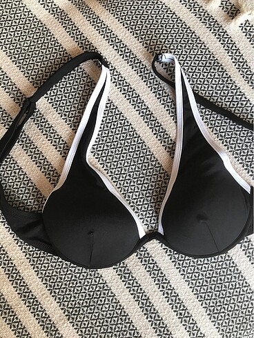 Bershka bikini üstü