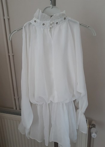 Beyaz, Fırfırlı, Yüksek Yakalı Rahat Bluz - Görsel 8