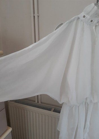 Beyaz, Fırfırlı, Yüksek Yakalı Rahat Bluz - Görsel 7