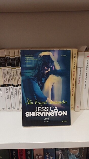 İki Hayat Arasında - Jessica Shirvington